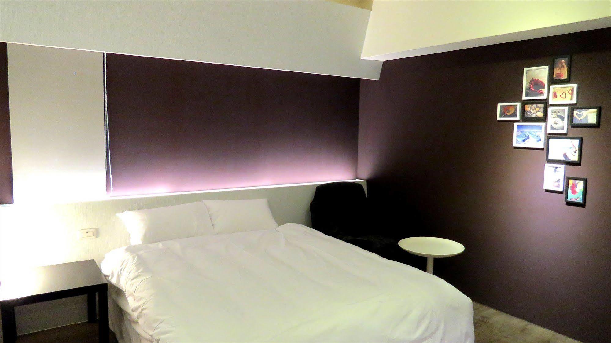 Inn Taichung Hostel Exterior photo